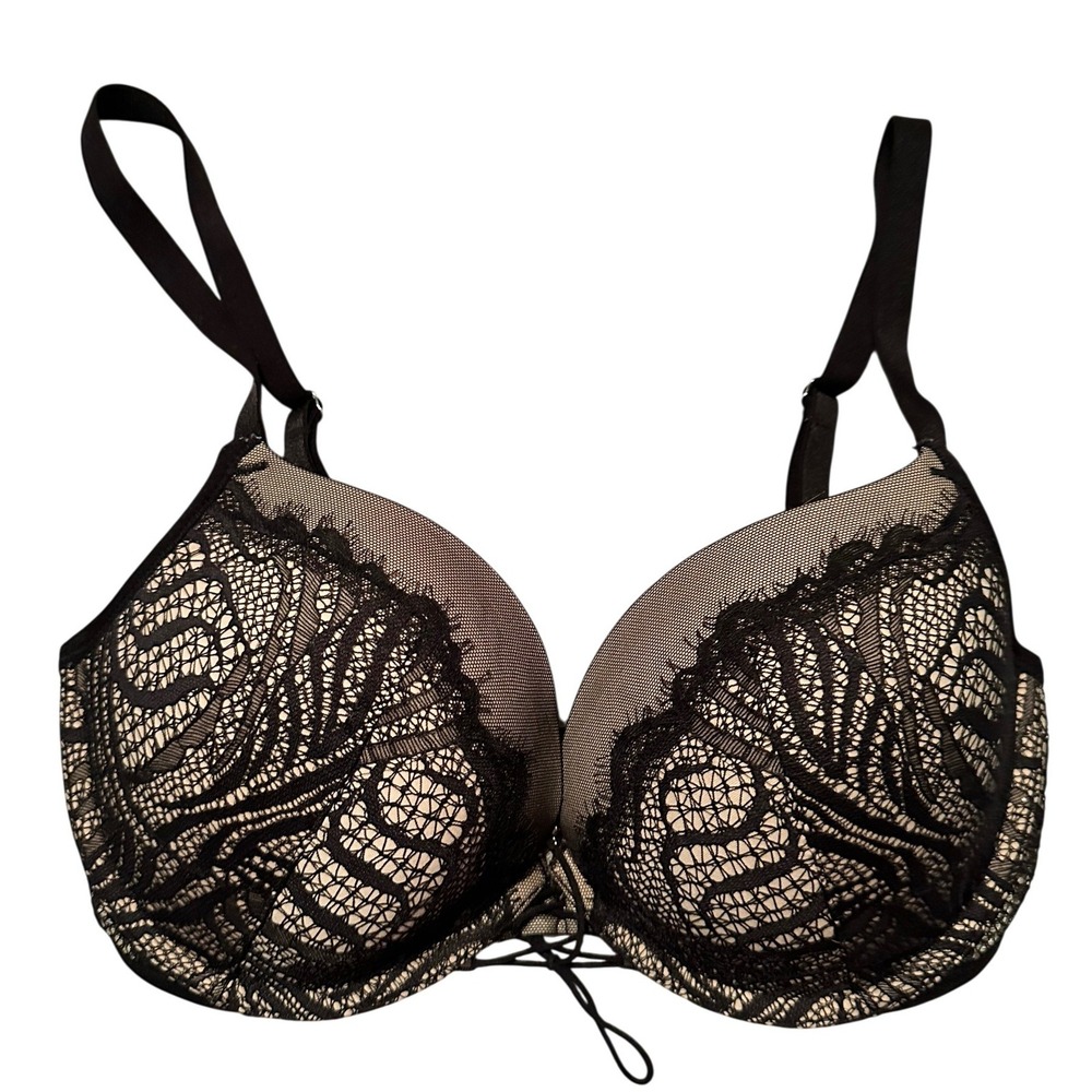 Victoria's Secret  Victoria's Secret Very Sexy Push-Up Pigeonnant Black Lace 34B